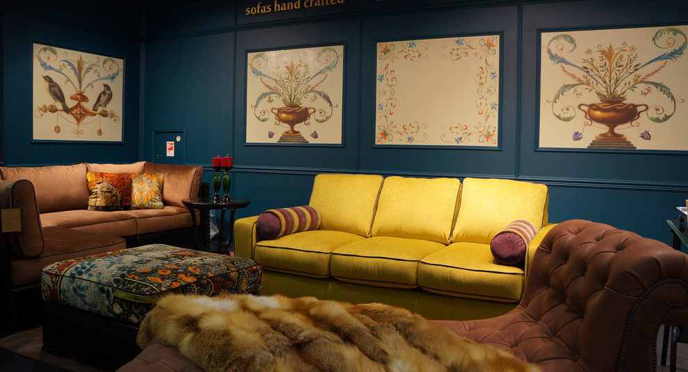 Обложка проекта: Оформление стенда для Roy Bosh в ТЦ Гранд