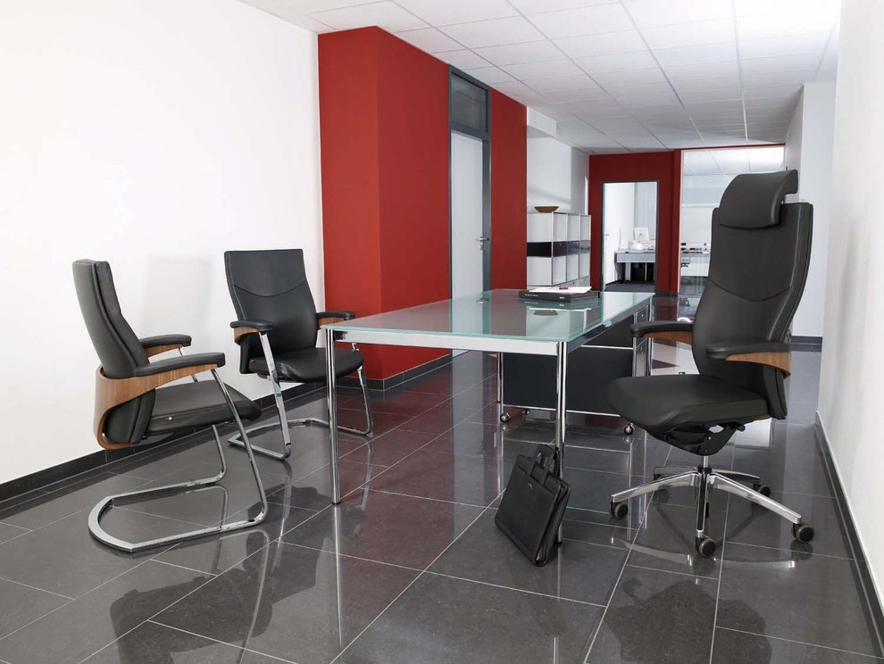 Кресла компьютерные  дизайнерские эргономичные ортопедические для работы.