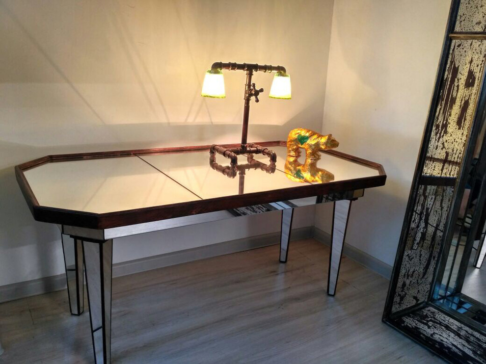 Стол Roan (производство в Москве)