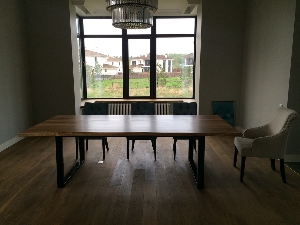 Обложка проекта: Стол из массива дуба