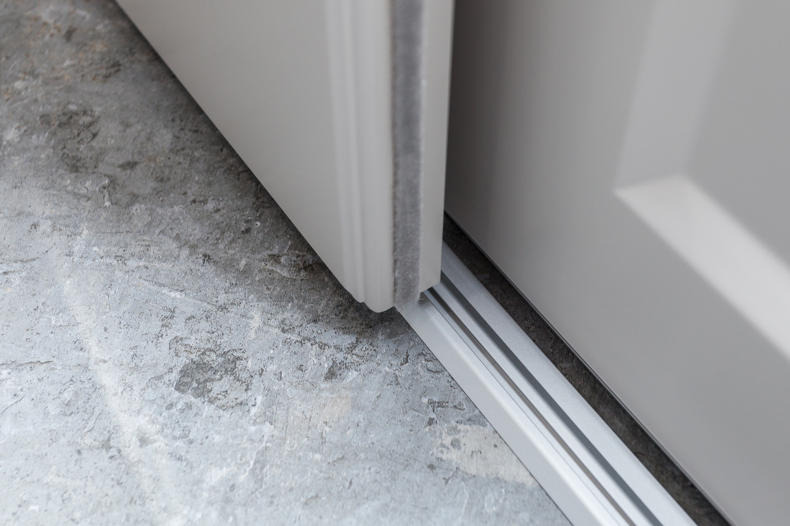 Шкафы в стиле современной классики