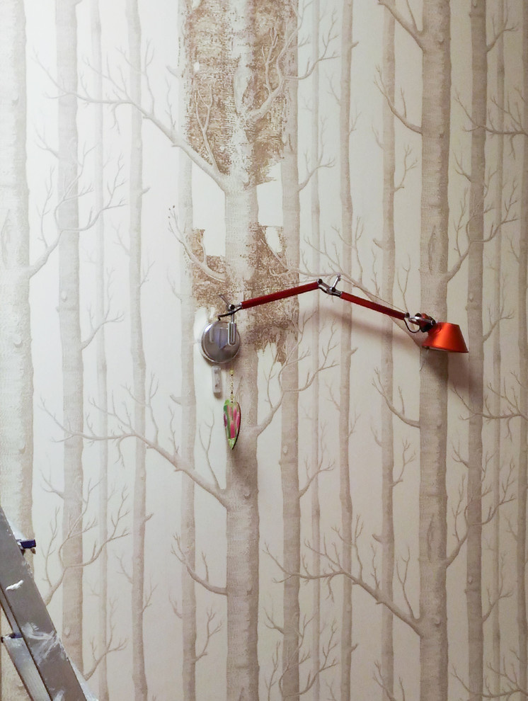 Роспись по бумажным обоям