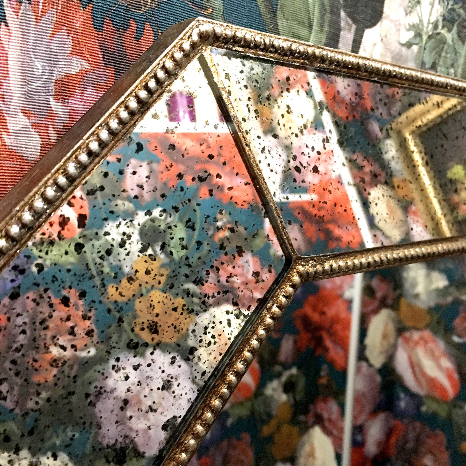 Зеркало BountyHome (производство в Москве)