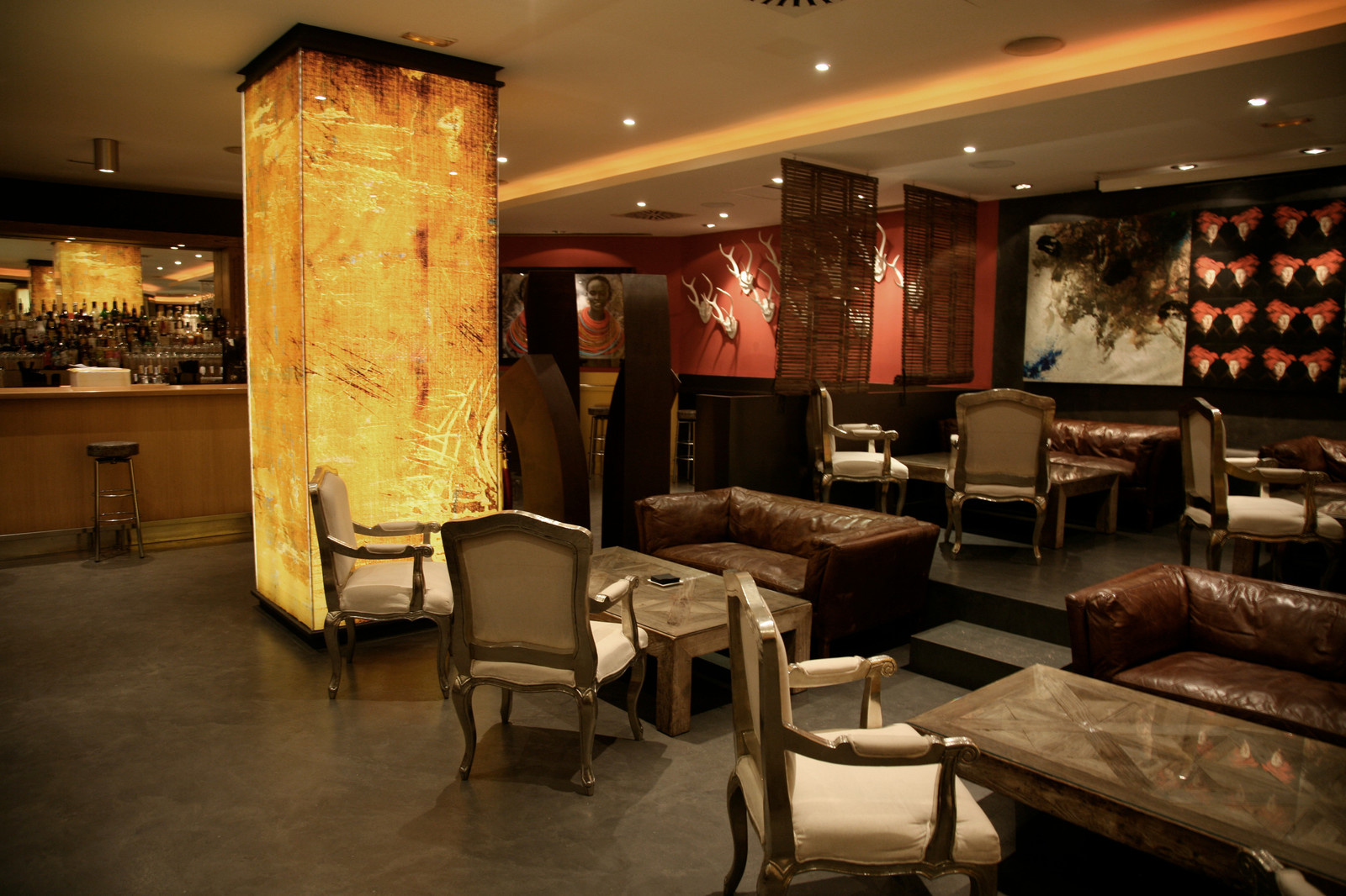 Микроцемент (микробетон) для напольных покрытий с высоким транзитом