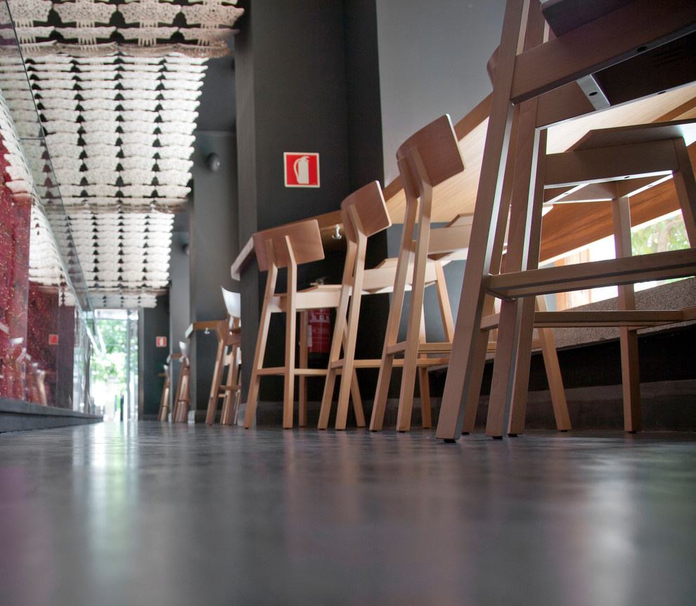 Микроцемент (микробетон) для напольных покрытий с высоким транзитом