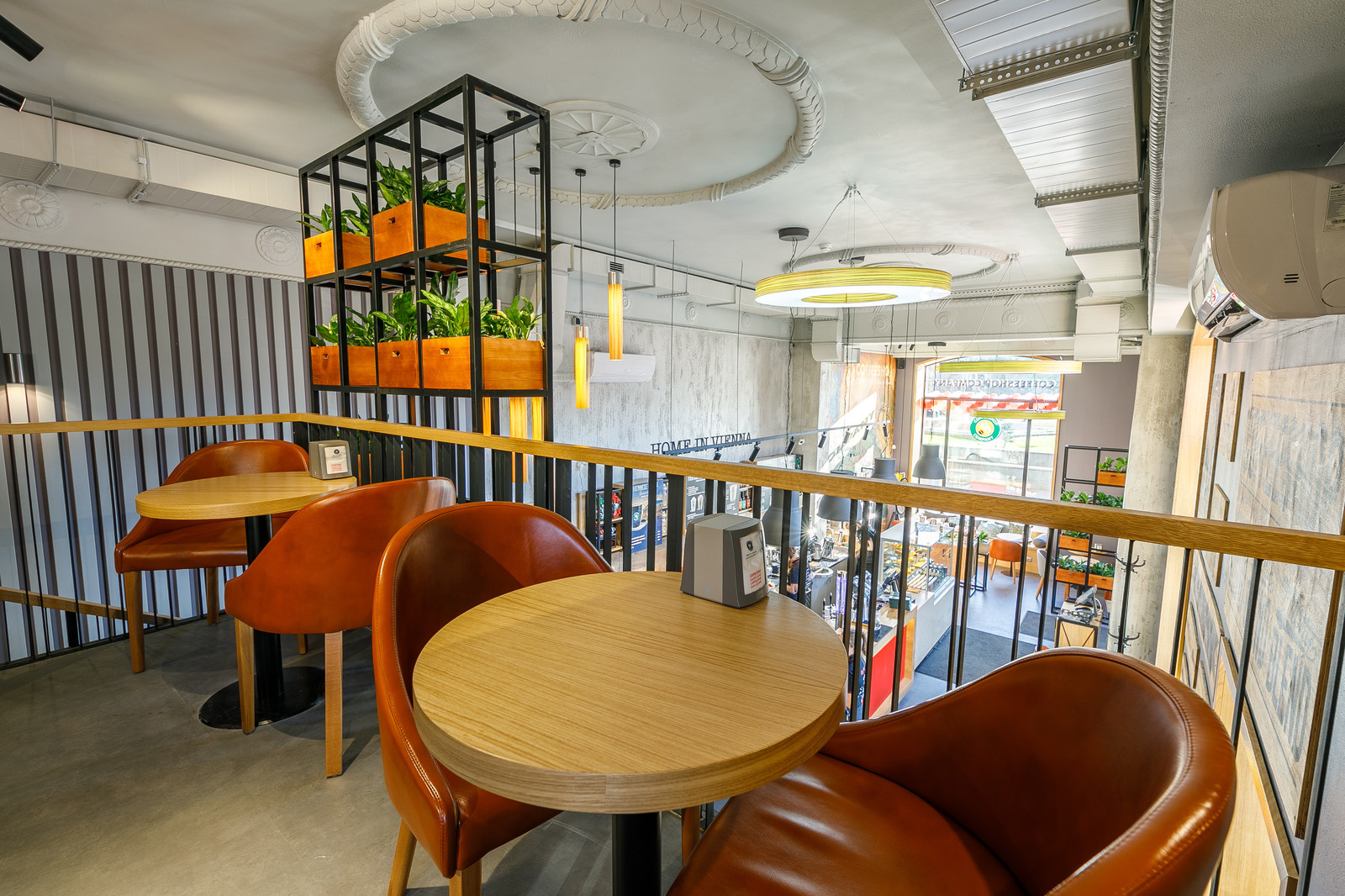 Ремонт и отделка Coffeshop Company