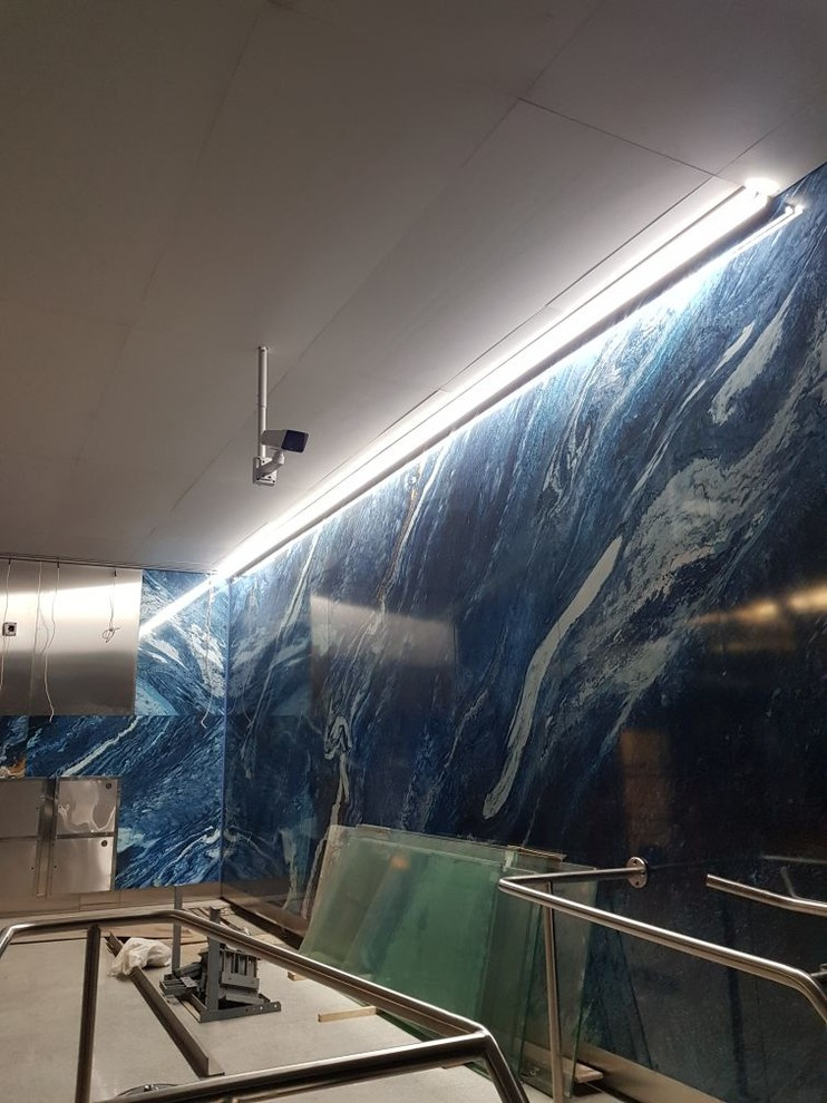 Метро Новокрестовская