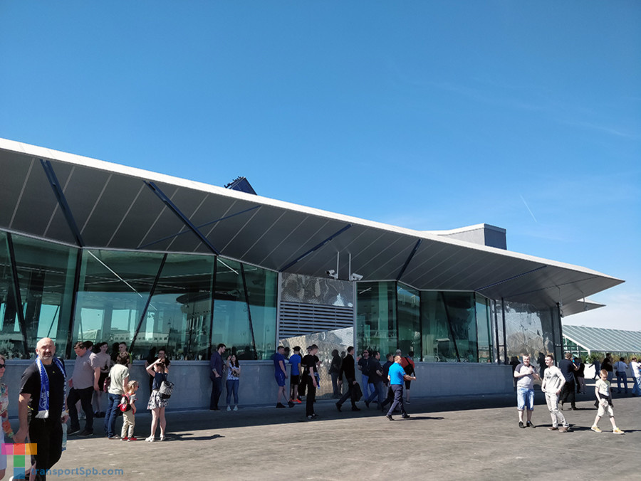 Метро Новокрестовская