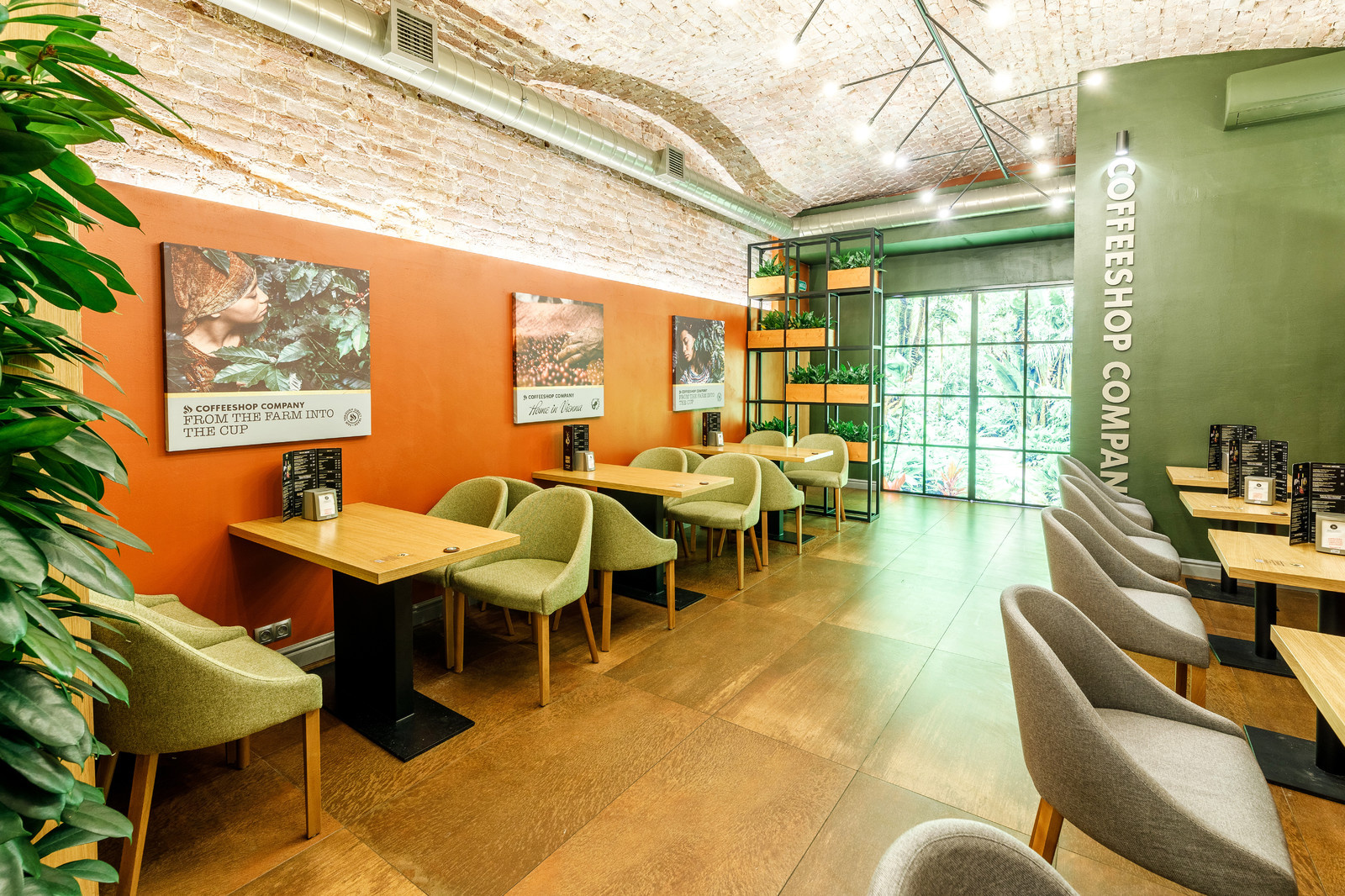 Ремонт и отделка Coffeshop Company на Маяковской