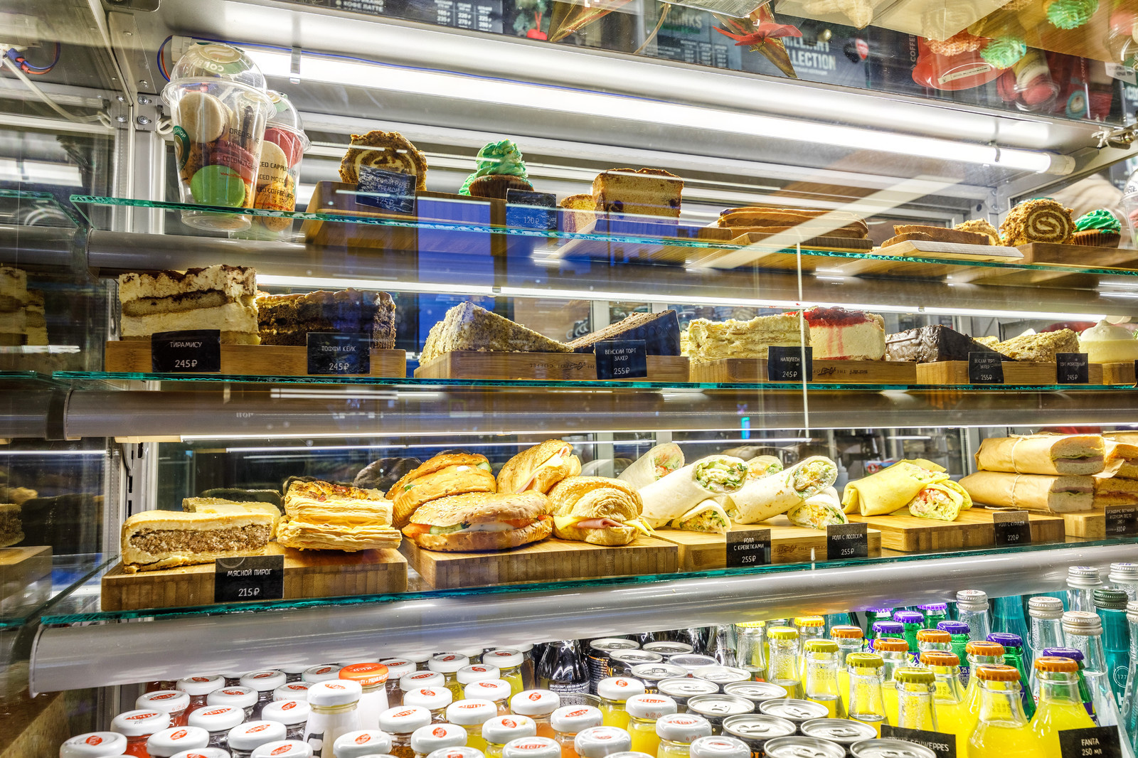 Ремонт и отделка Coffeshop Company на Маяковской