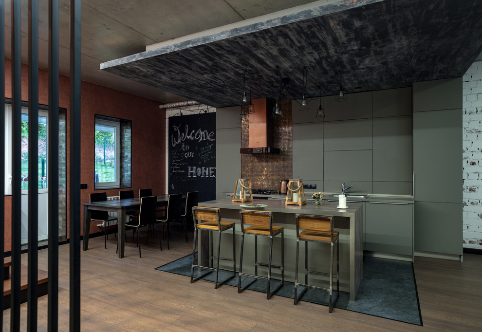 Дом с четырьмя лестницами