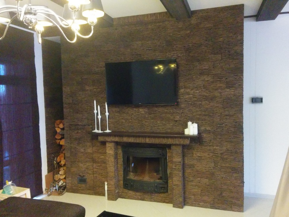 Камин с водным контуром в дачном доме в д. Бовбли