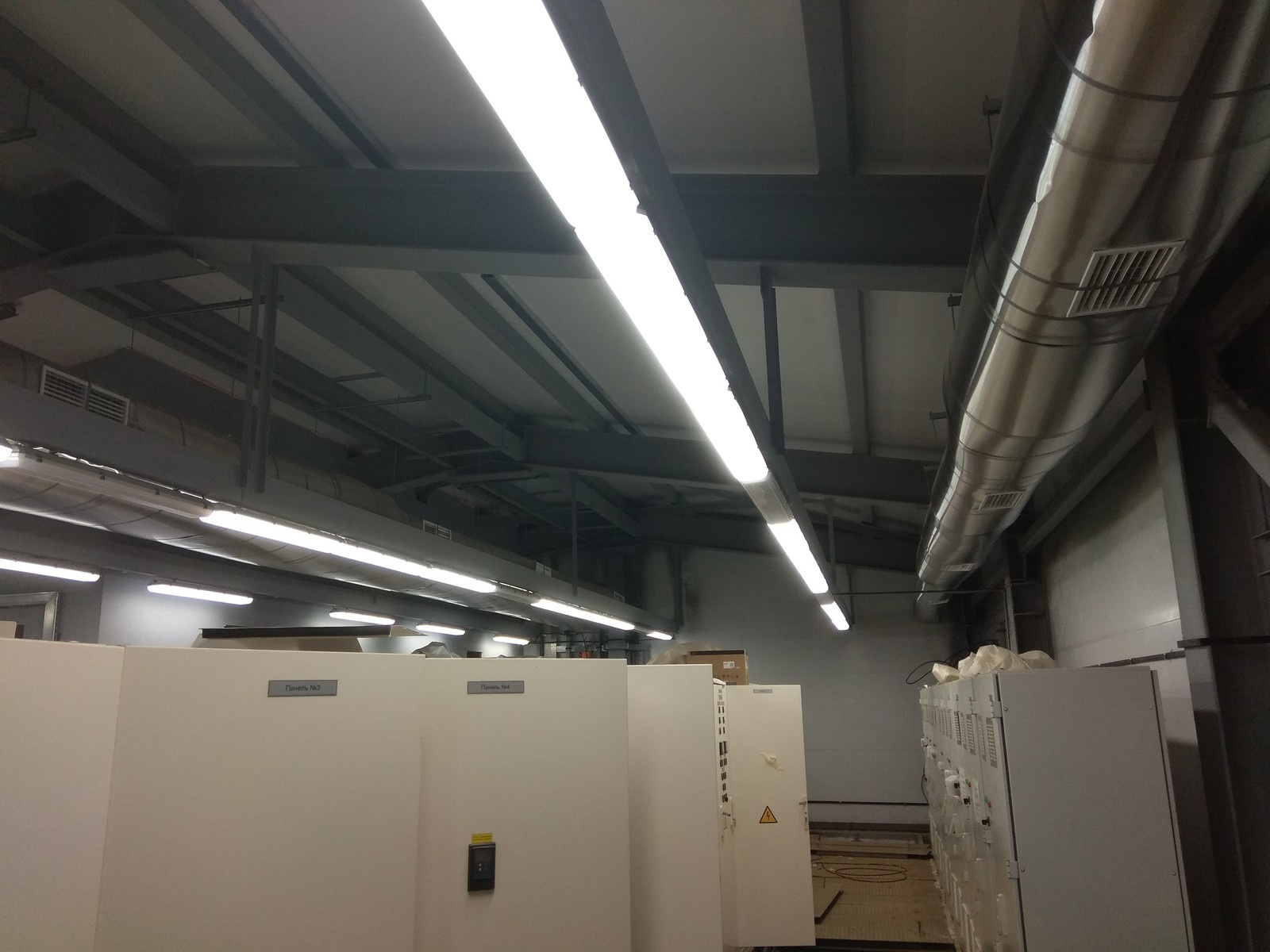 Аэропорт Шереметьево, терминал А, топливно-заправочный комплекс.