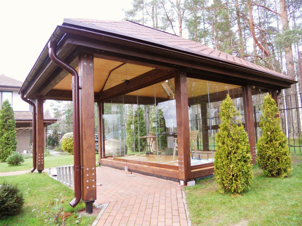Строительство беседки с остеклением Lumon