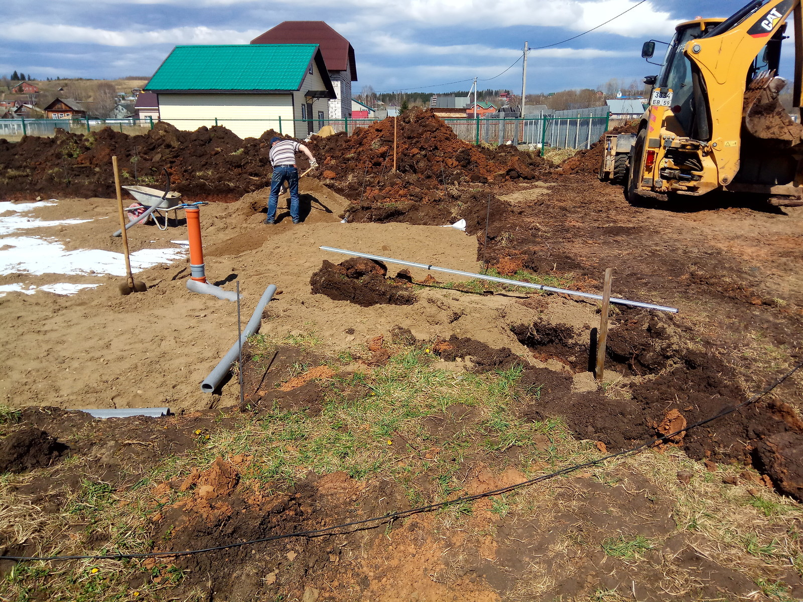 Строительство дома из газоблока на монолитной плите