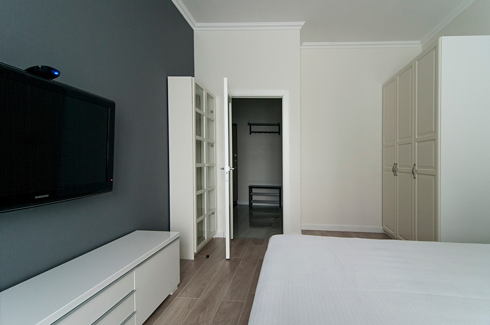 Квартира под аренду на Октябрьской набережной