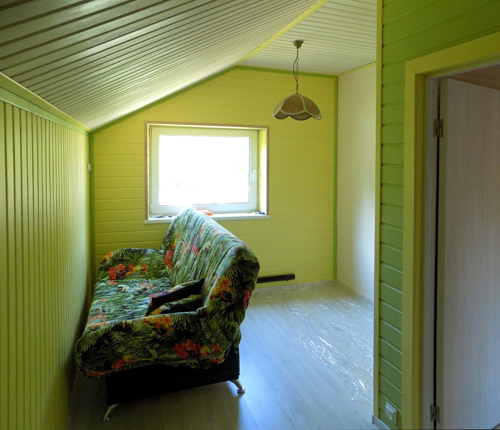 Фотообои в спальню коттедже