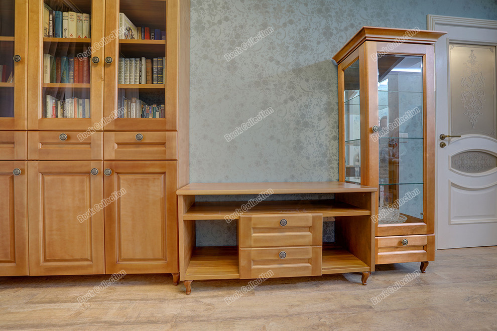 Книжный шкаф с витриной и тумбой из массива