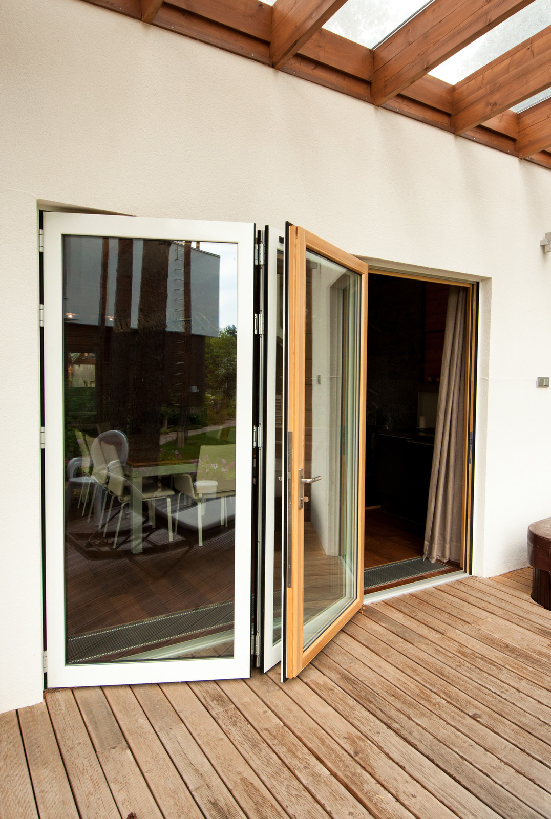 Остекление коттеджа в Ленинградской области