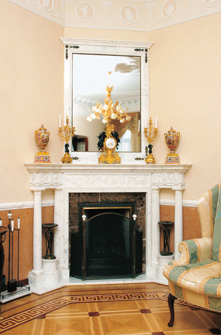 камины из камня и металла