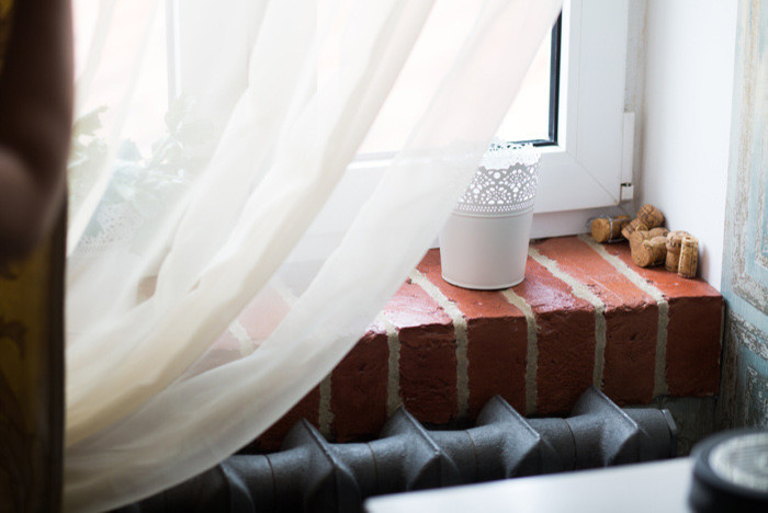 Чердак на Исаакиевской площади или квартира для одной девушки