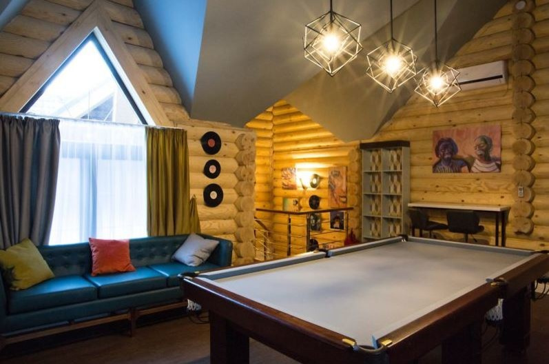 Современный дом на окраине Москвы