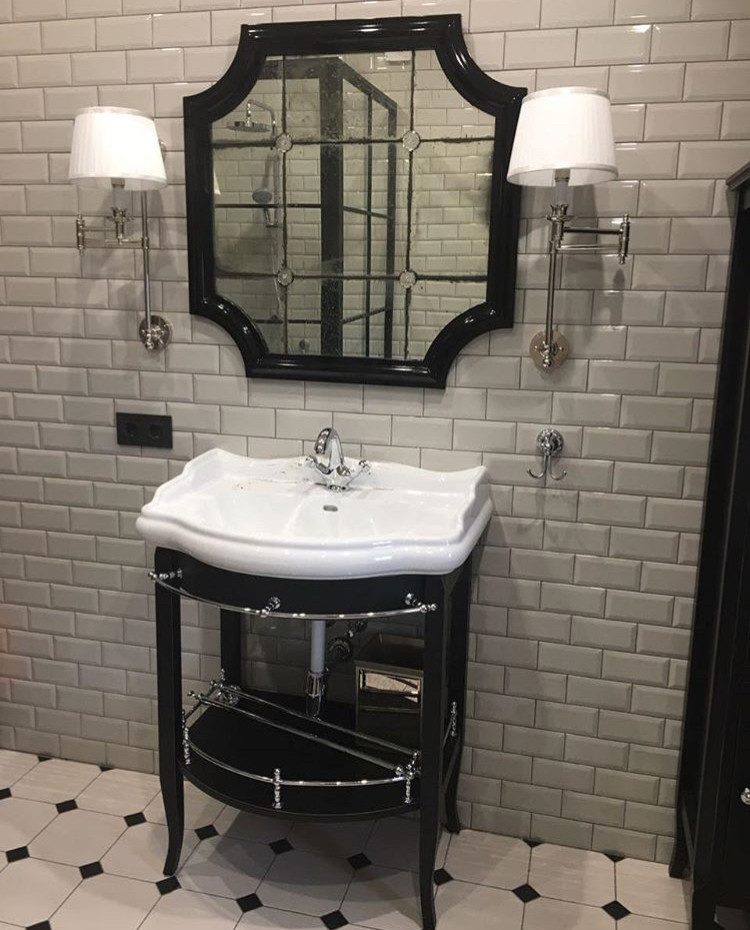 bathroom "black and white"