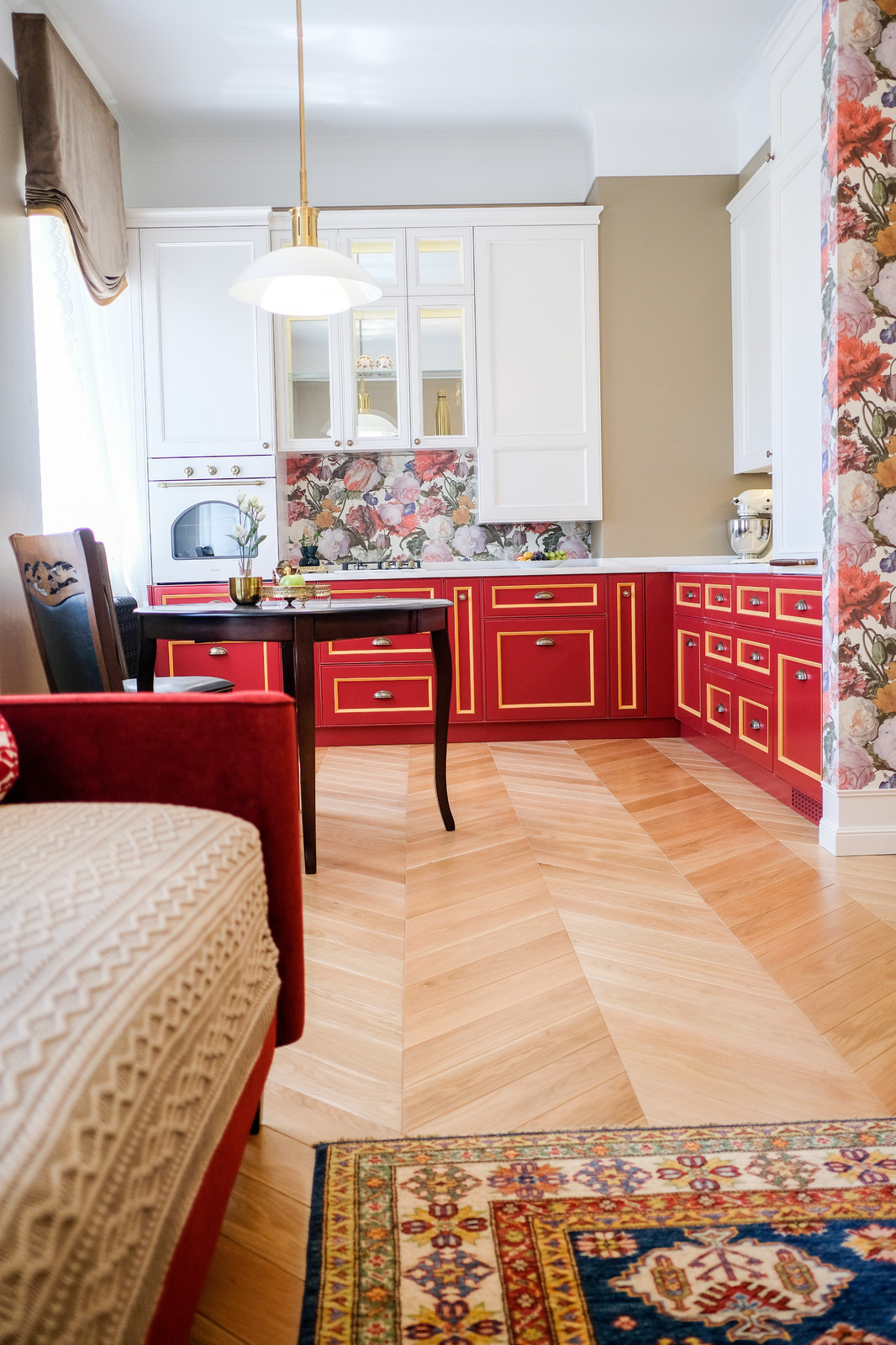 Воскрешение феникса. Кухня установлена в Казани.