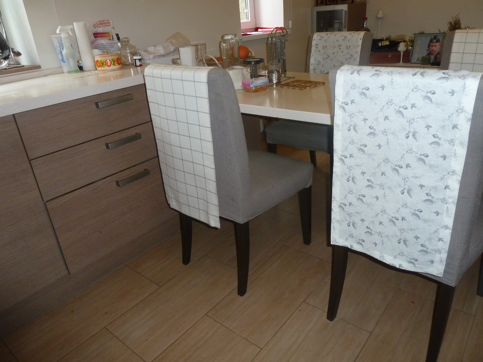 Обложка проекта: Гостиная в Токсово с лондонскими шторами