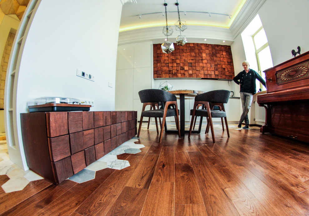 Интересный проект на Тверской .