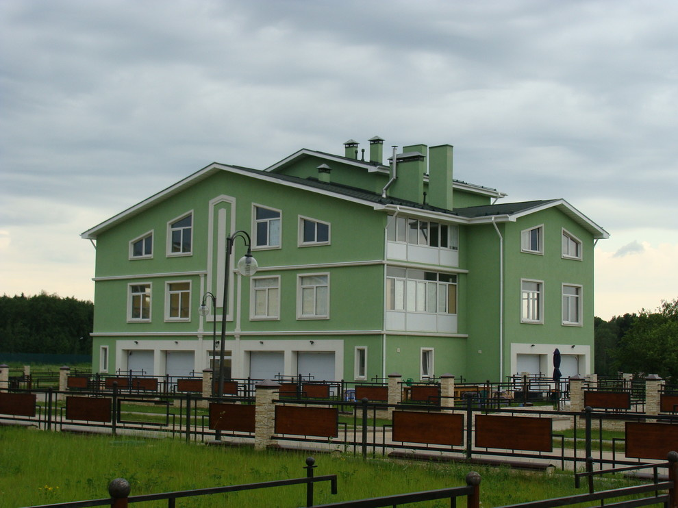 Дом на четыре семьи он же "Мезонет"