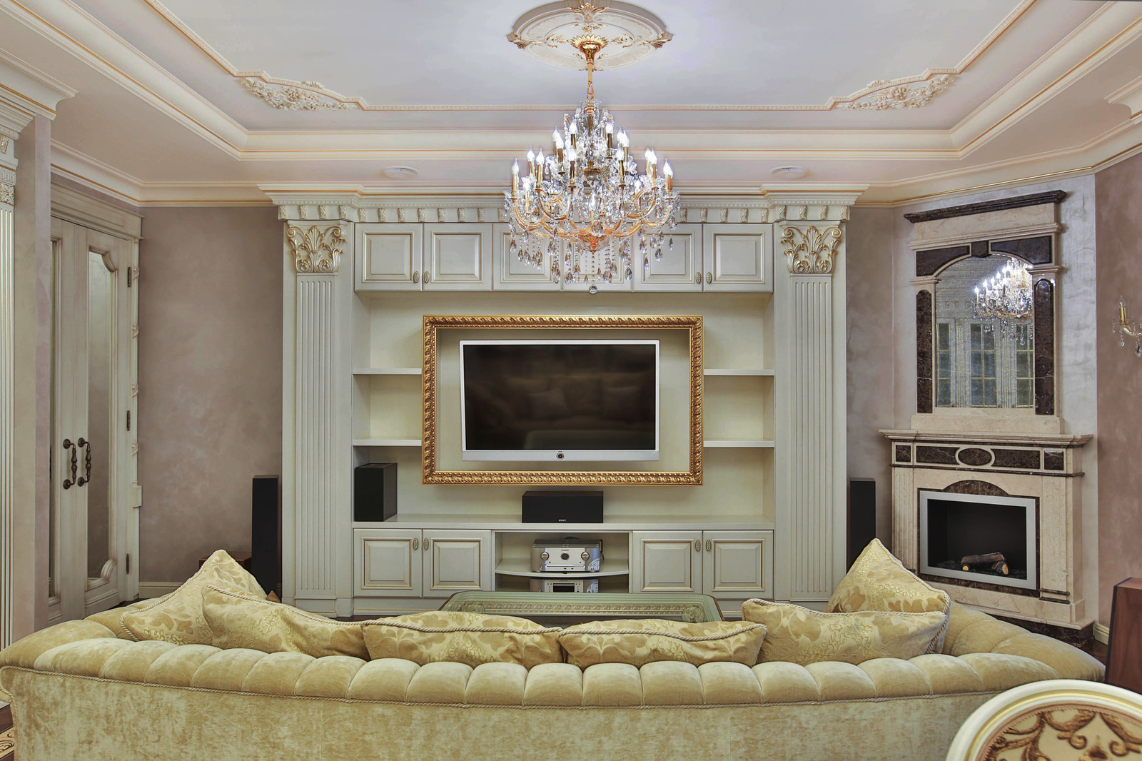 квартира в классическом стиле 235м2
