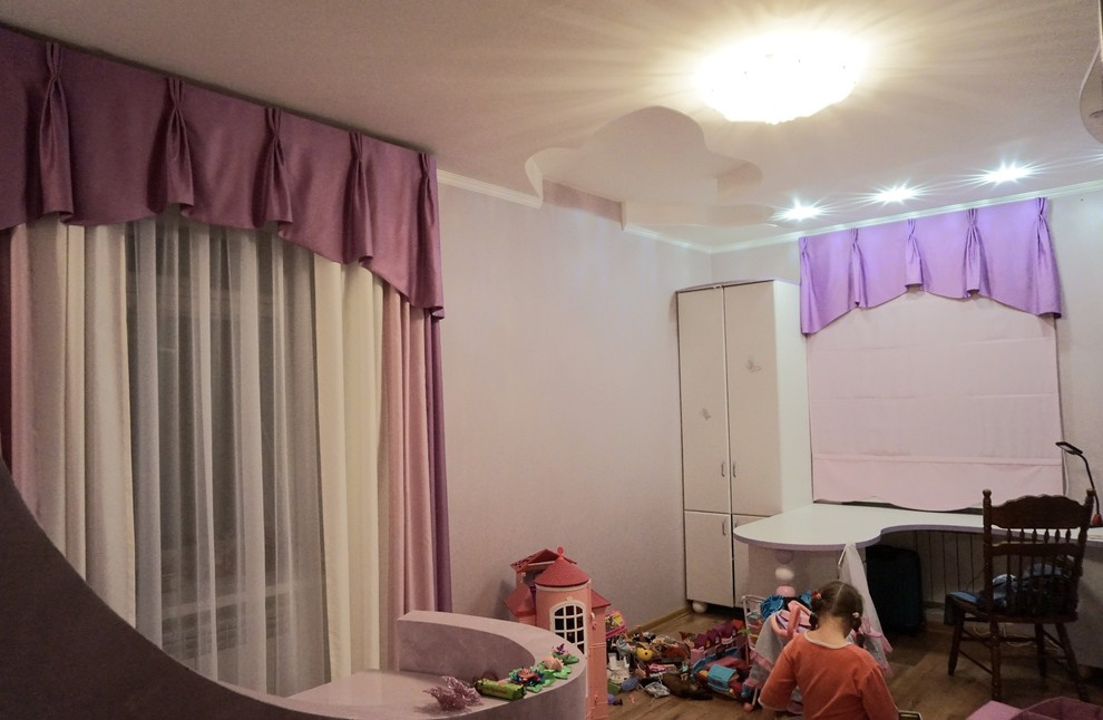 Шторы в комнату для девочки.