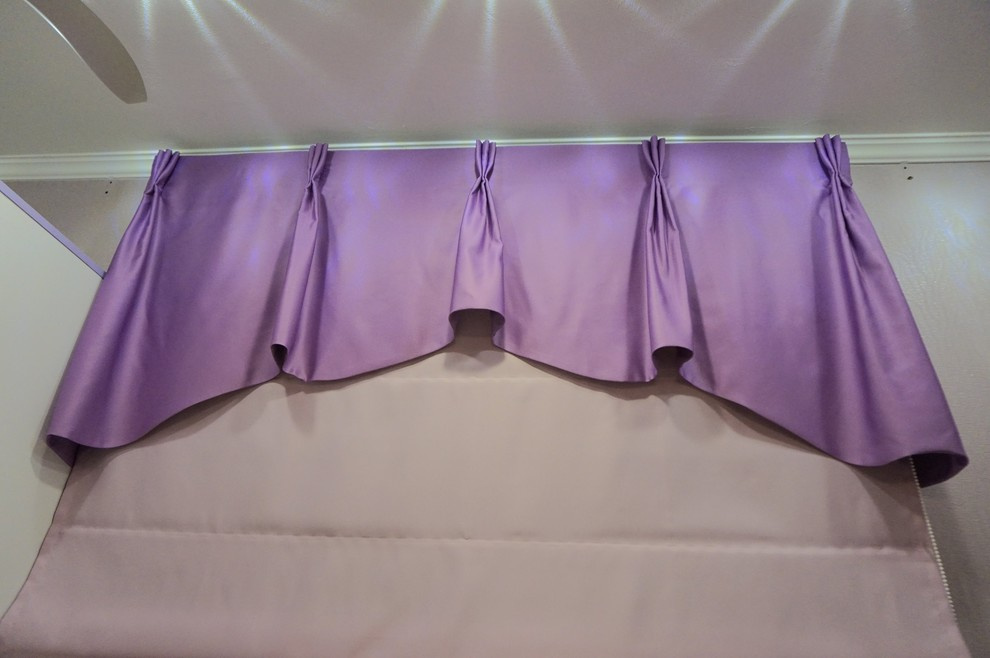 Шторы в комнату для девочки.