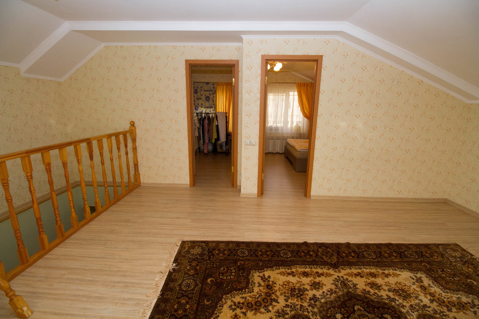 Интерьерная фотосъемка коттеджа 200 кв.м