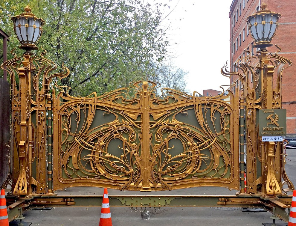 Обложка проекта: Ворота в стиле ар нуво