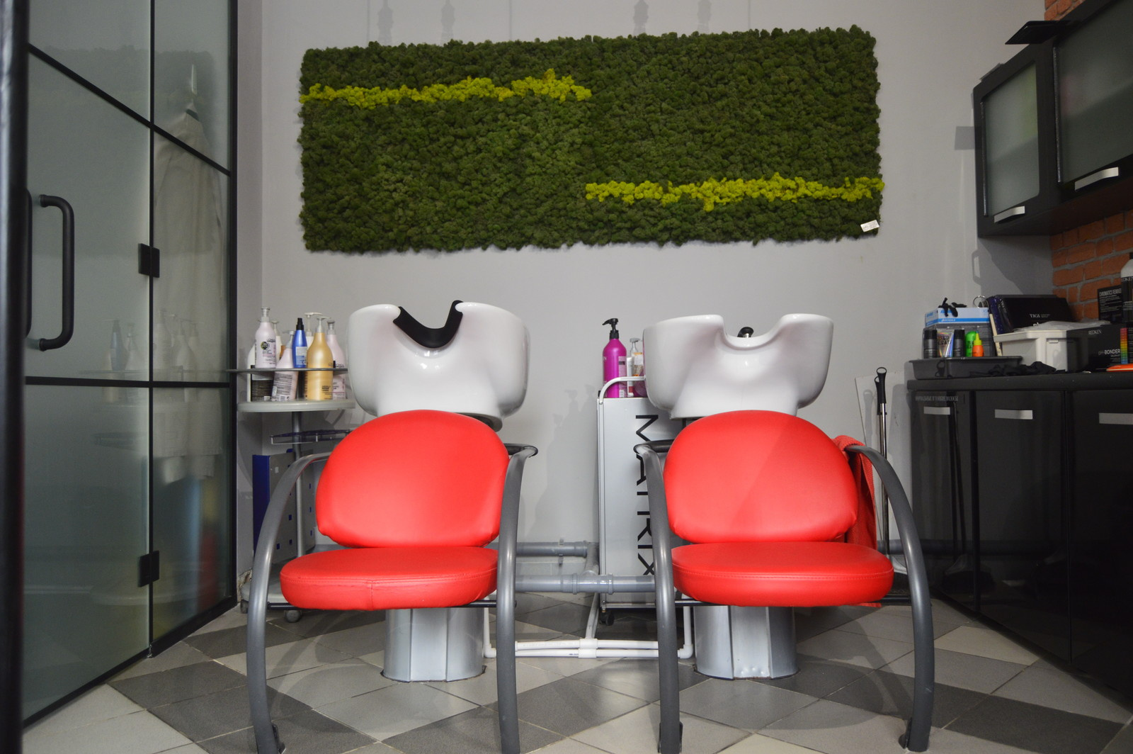 Салон красоты "Африка" - Краснова 30