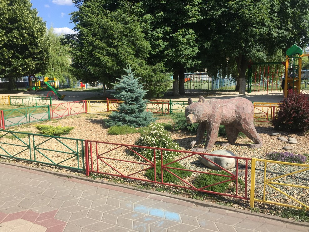 Фигуры из камня