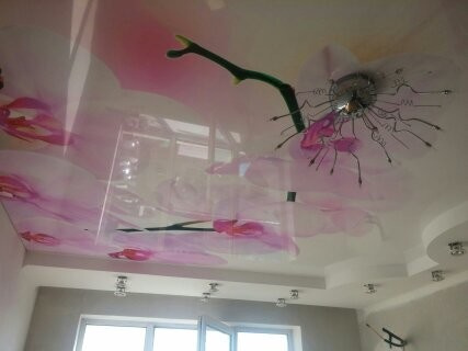 Арт печать на натяжных потолках.