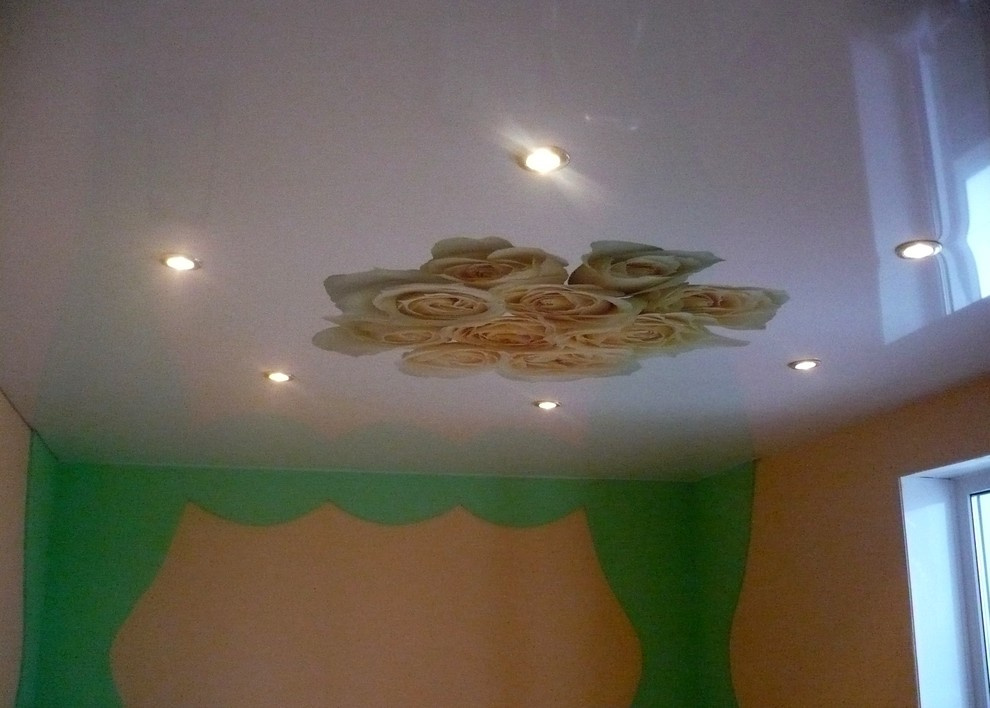 Арт печать на натяжных потолках.
