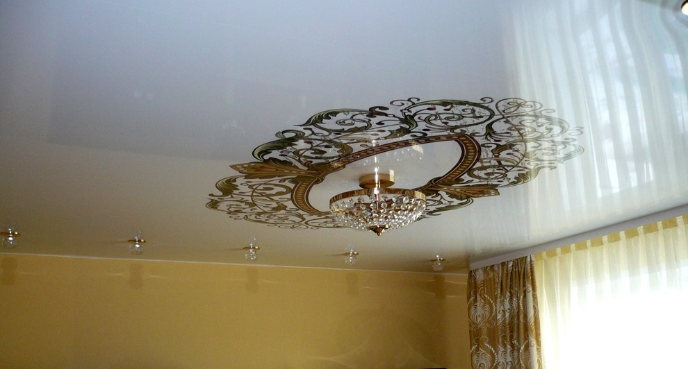 Арт печать на натяжных потолках.