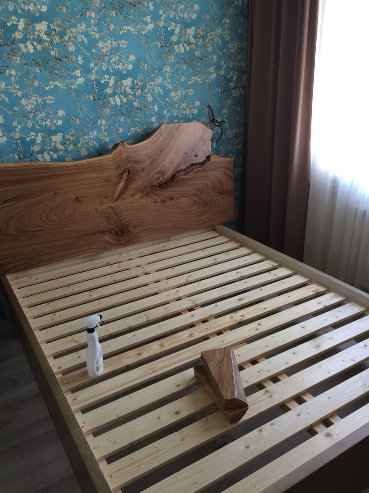 Обложка проекта: Кровать с изголовьем из карагача