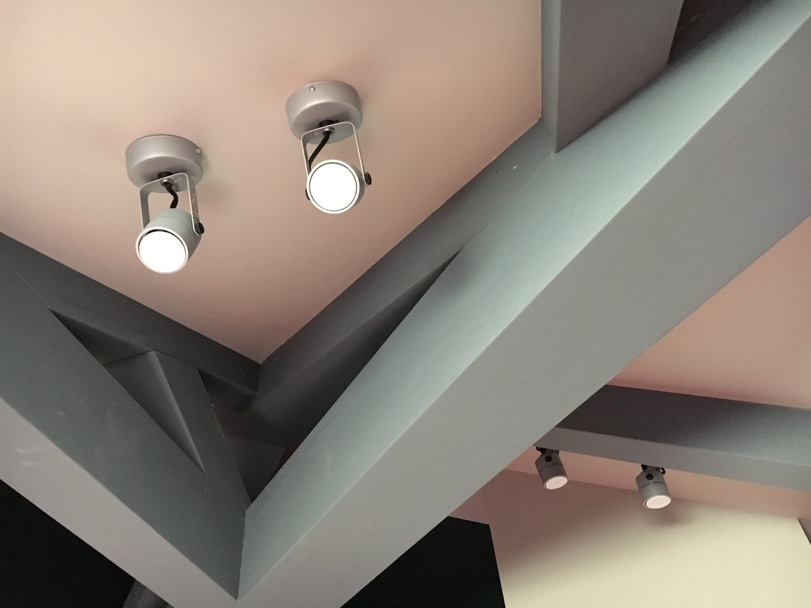 Внутренняя отделка таунхауса в ЖК Артек