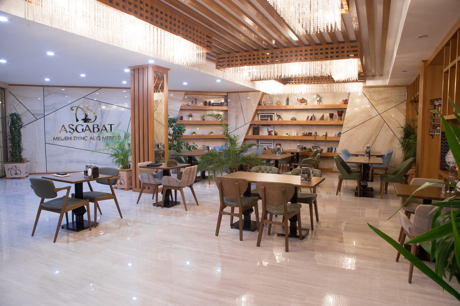 Restaurant - Retail Design