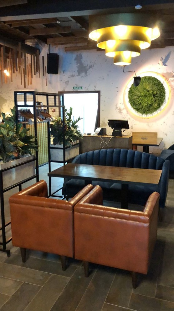 EASY Lounge