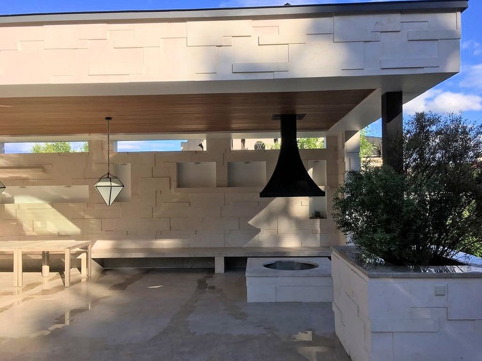 Навесы в поселке Бенилюкс