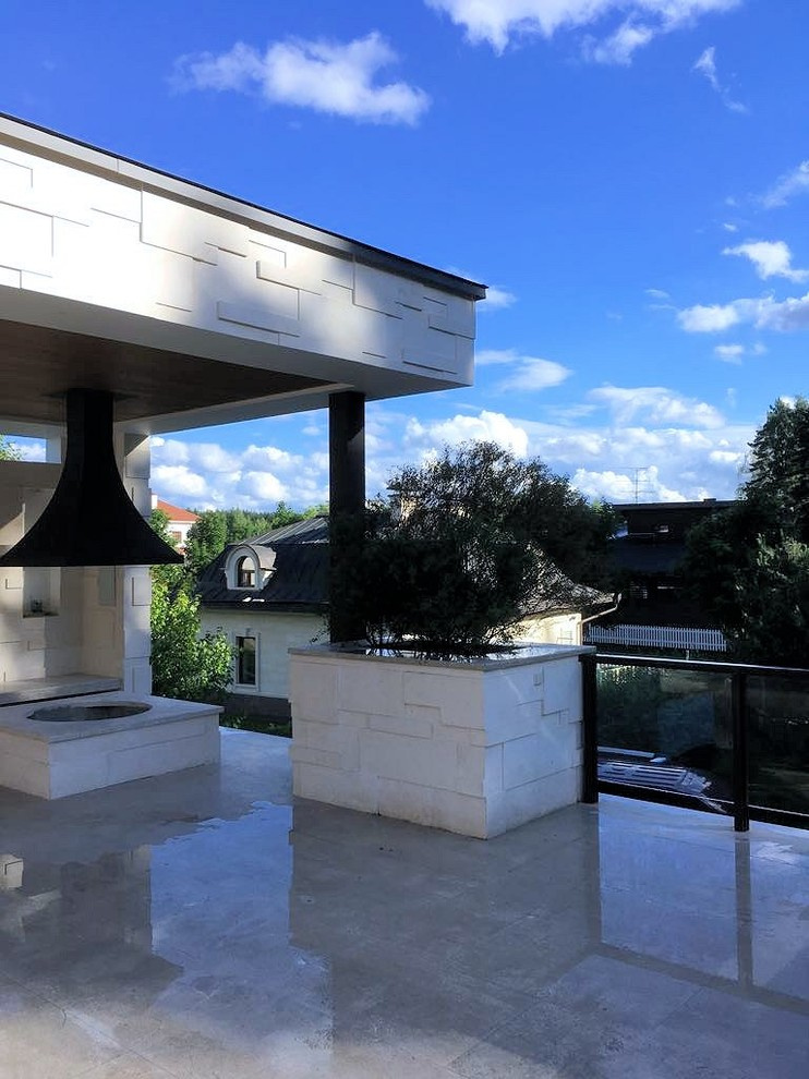 Навесы в поселке Бенилюкс