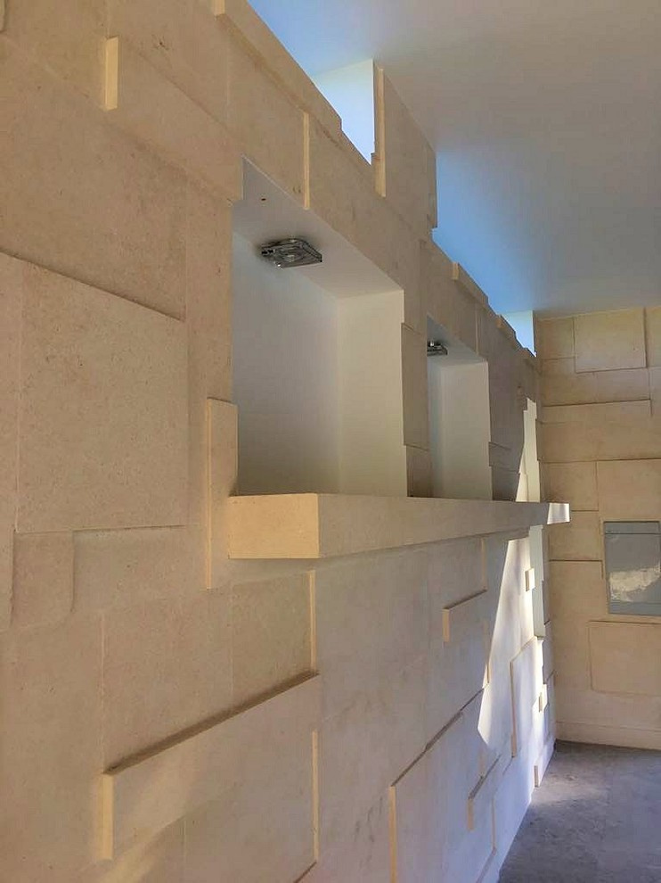 Навесы в поселке Бенилюкс