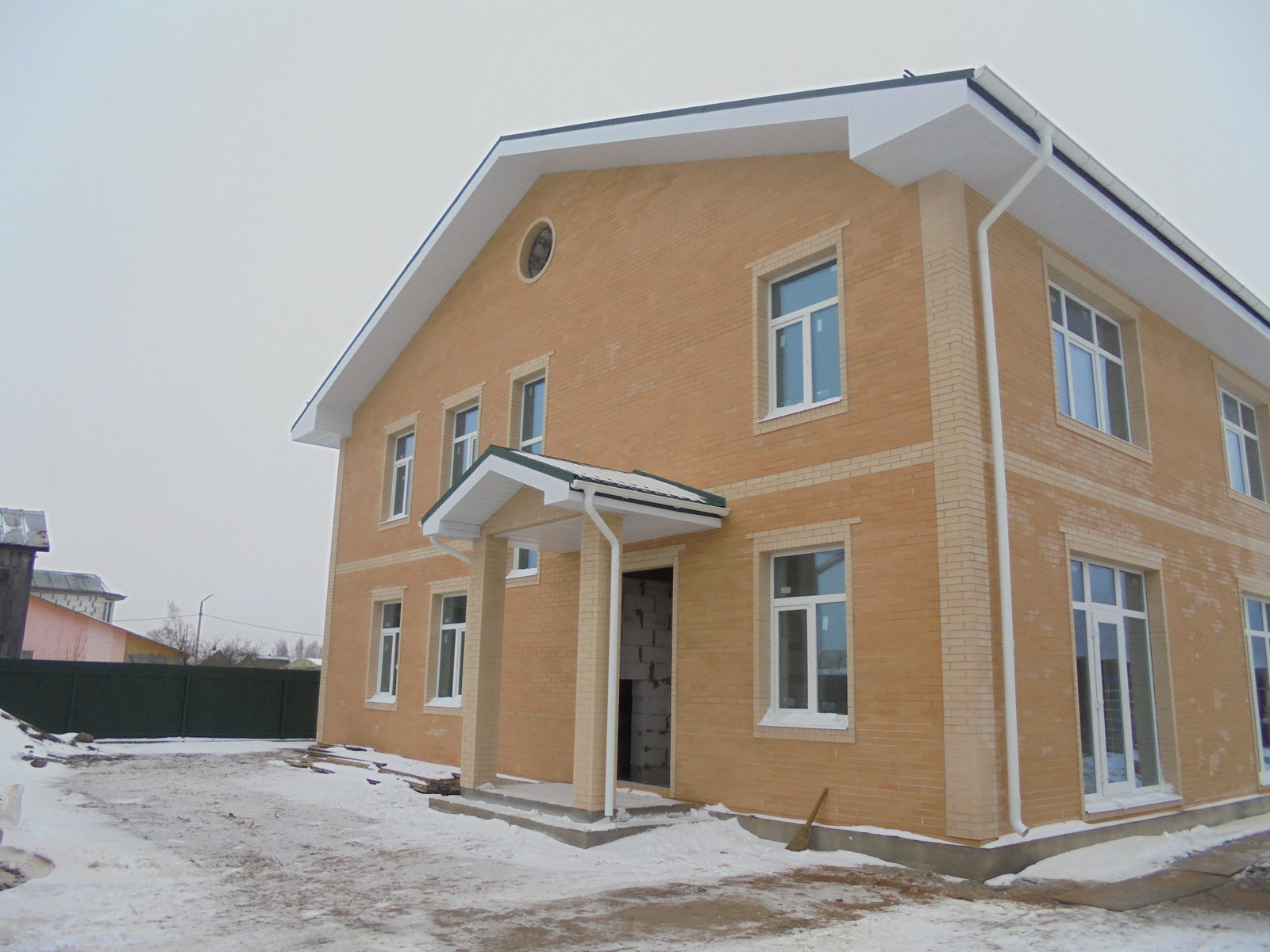 Загородный дом во Владимировке.