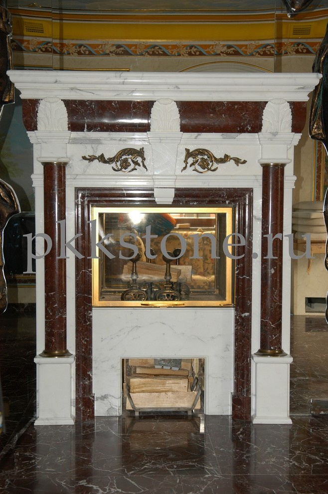 Камин в английском стиле